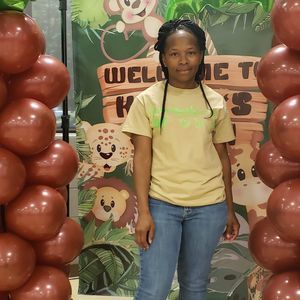 Meet your Posher, Christina